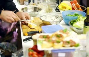 Cooking Classes offers Dinner and a Night Out