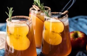 19 Easy Thanksgiving Drink Ideas To Compliment Your Favorite Holiday Dishes